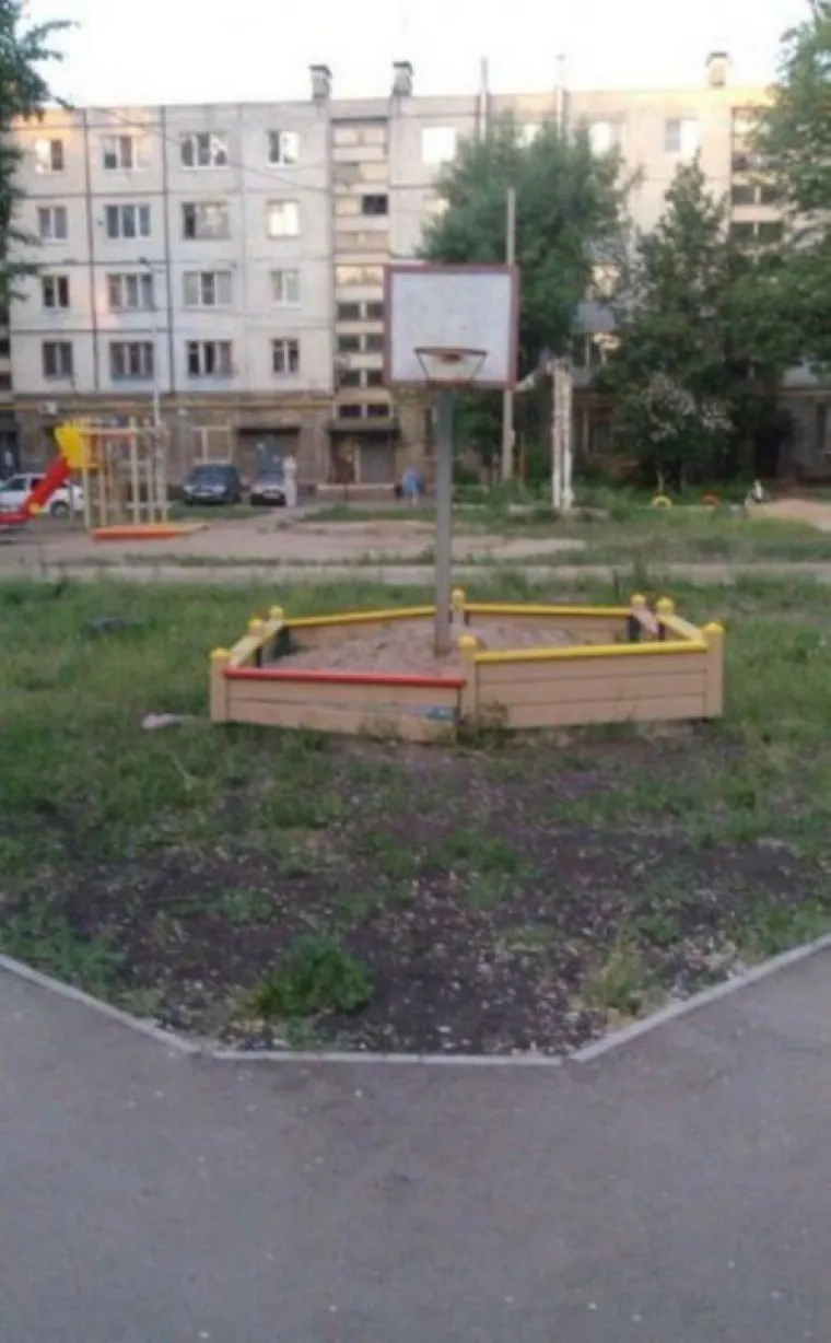 Pijani majstori upropastili im domove, ulice, kafiće... čuvajte ih se!