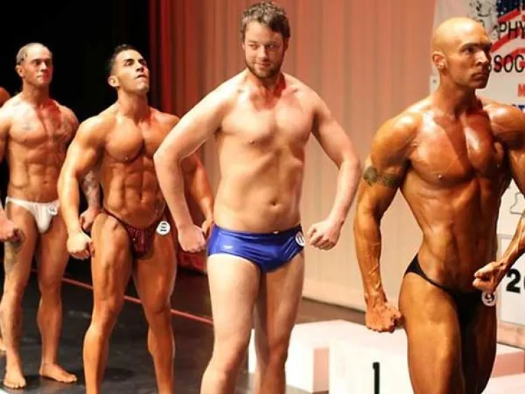 Vole se hvaliti svojim mi&scaron;ićima, pa čak i onda kada to nema nikakvog smisla