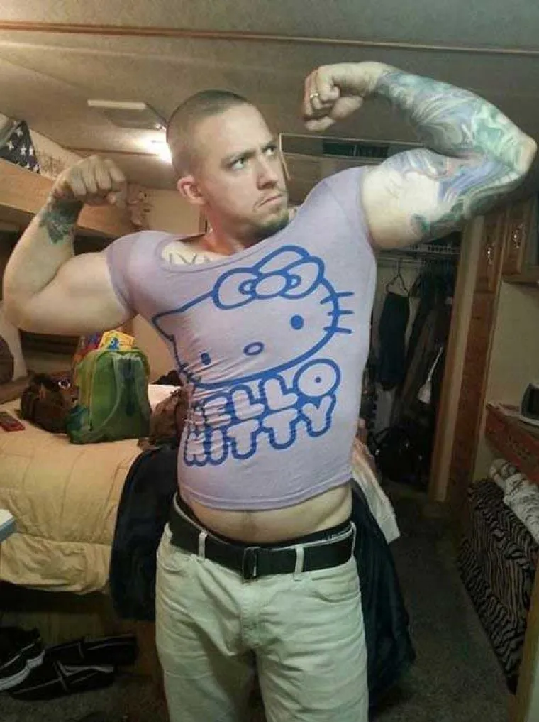 Vole se hvaliti svojim mi&scaron;ićima, pa čak i onda kada to nema nikakvog smisla