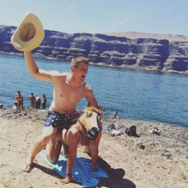 Bilo je zabavno dok su bili pijani, no sada ih je jednostavno sram