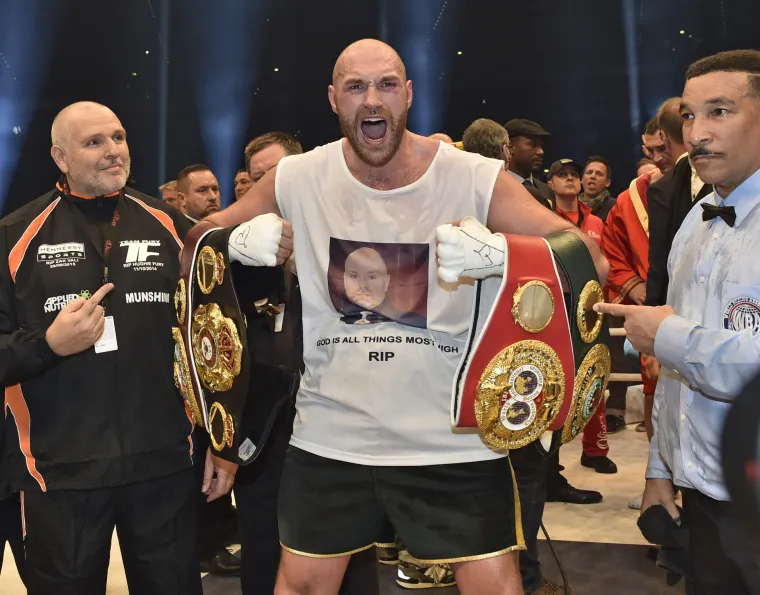 Tyson Fury porazio Klička i postao novi svjetski prvak