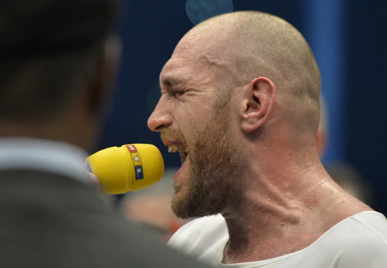 Tyson Fury porazio Klička i postao novi svjetski prvak