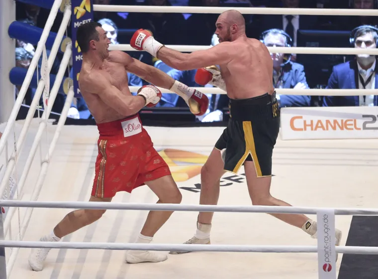 Tyson Fury porazio Klička i postao novi svjetski prvak