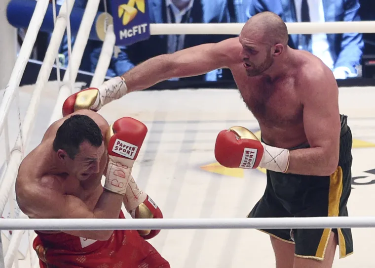 Tyson Fury porazio Klička i postao novi svjetski prvak