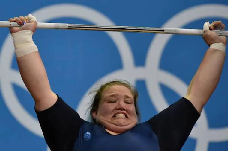 Face koje kao da su ispale iz žestokog pornića, njihova izrazi su jako zabavni