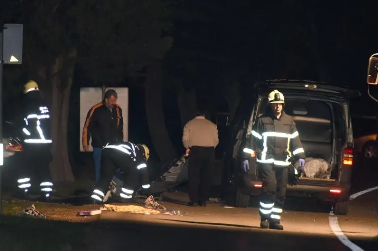 PROVOD ZAVR&Scaron;IO KOBNO: Automobil s osam djevojaka sletio s ceste