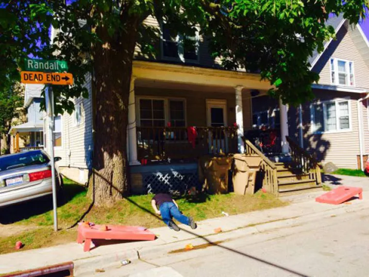 Popili 'jednu za put' i vi&scaron;e se ne sjećaju kako su zavr&scaron;ili u ovakvom stanju