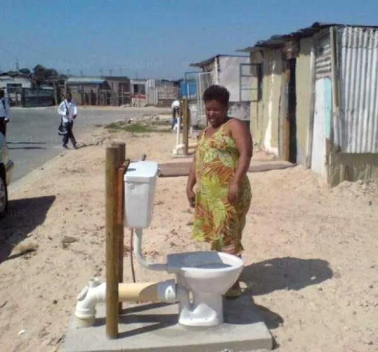 Afrika opasno konkurira za najbizarniji kontinent! Može li se nositi s Rusima, Amerima i Japancima?