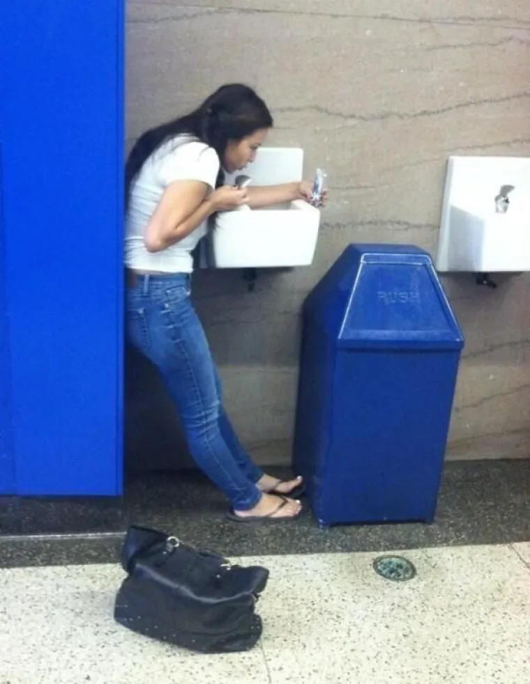 "JESMO LI VAM SEKSI?" Cure postavile pitanje na koje ne žele čuti odgovor