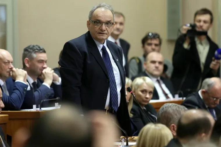 U Hrvatski sabor je sa slobode do&scaron;ao i HDSSB-ov Branimir Glava&scaron;.