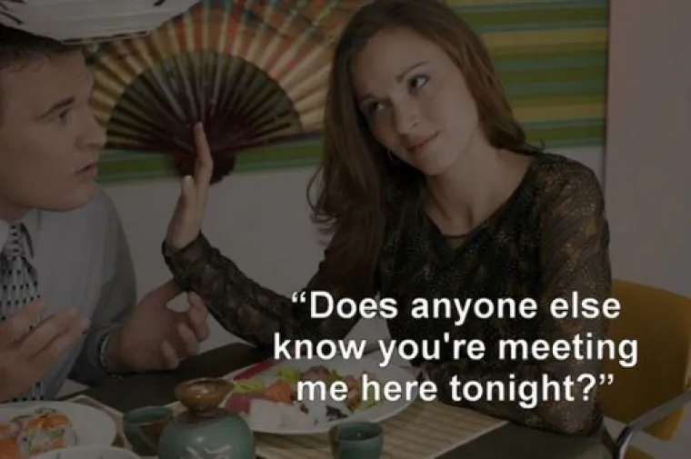 "Zna li netko da se sastaje&scaron; sa mnom večeras?"