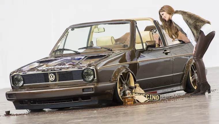 VW Golf 1 Cabrio inspiriran kavom