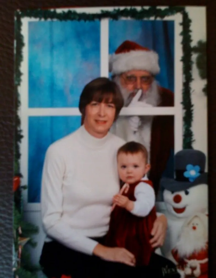 Božić je uranio! Barem za sve one koji za poklon žele tuđe neugodne prizore...