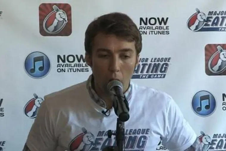 Tim Janus ima najduži podrig, trajanja 18,1 sekundi.