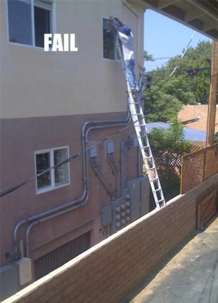 Zbog kakvih sve gluposti ljudi riskiraju život? Te&scaron;ko je povjerovati...