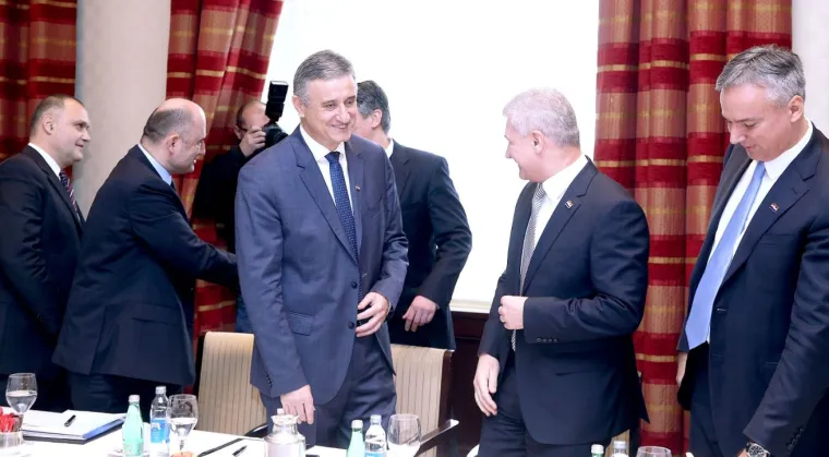 Iznenađujuće srdačan pozdrav Milanovića s Karamarkom i Brkićem