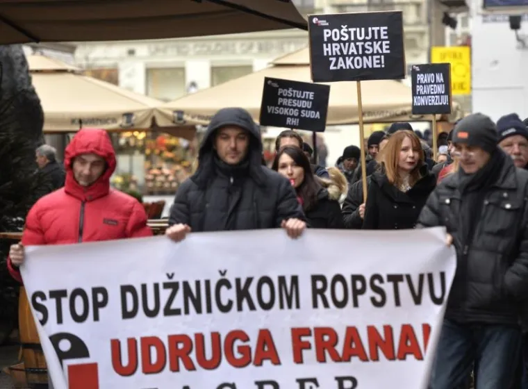 Druge dvije poslovnice koje udruga planira "napasti" u subotu su Raiffeisen i Hypo u samom centru Zagreba.