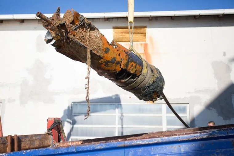 Torpedo je bilo ime hrvatske tvornice oružja, kamiona i motora, sa sjedi&scaron;tem u Rijeci. Tvornica Torpedo za lijevanje metala nastala je 1853. godine, ulaganjem poduzetinka iz Rijeke kao dioničko dru&scaron;tvo pod imenom Fonderia Metalli.