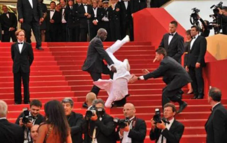 Ako ne plačete u tramvaju, s vjenčanicom na sebi, dan vam je pro&scaron;ao sasvim OK