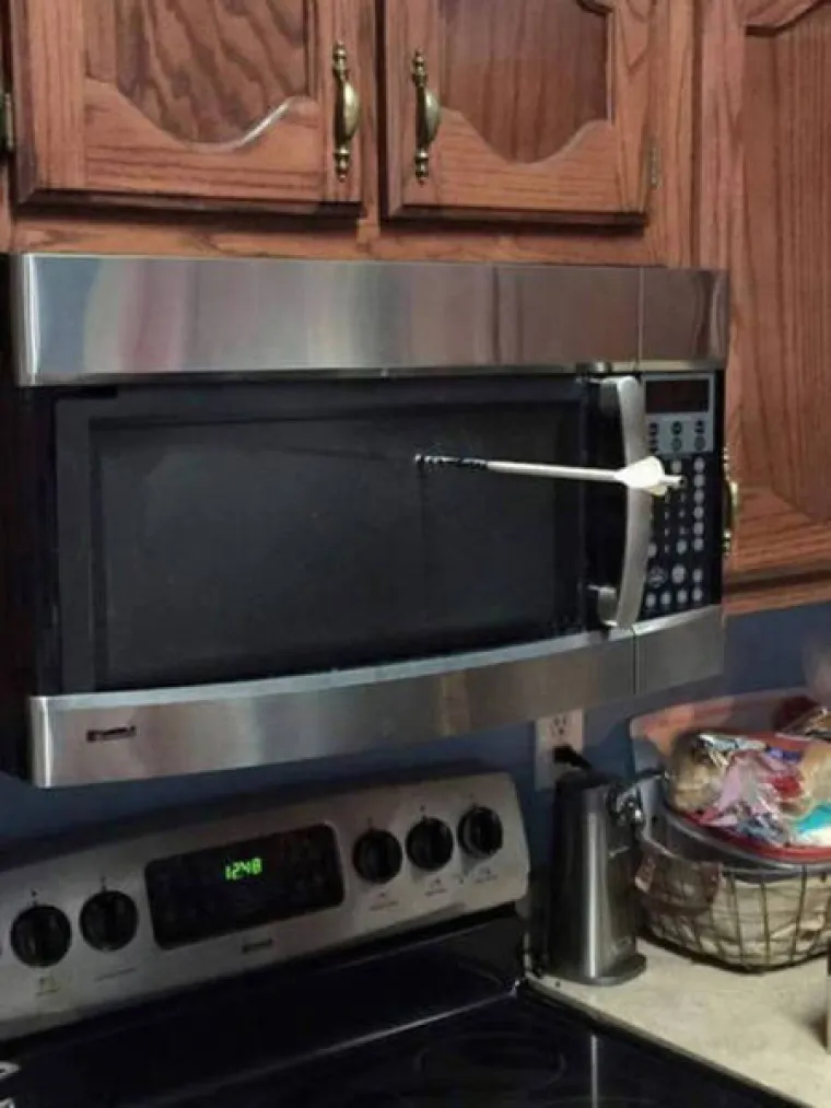 Ako ne plačete u tramvaju, s vjenčanicom na sebi, dan vam je pro&scaron;ao sasvim OK