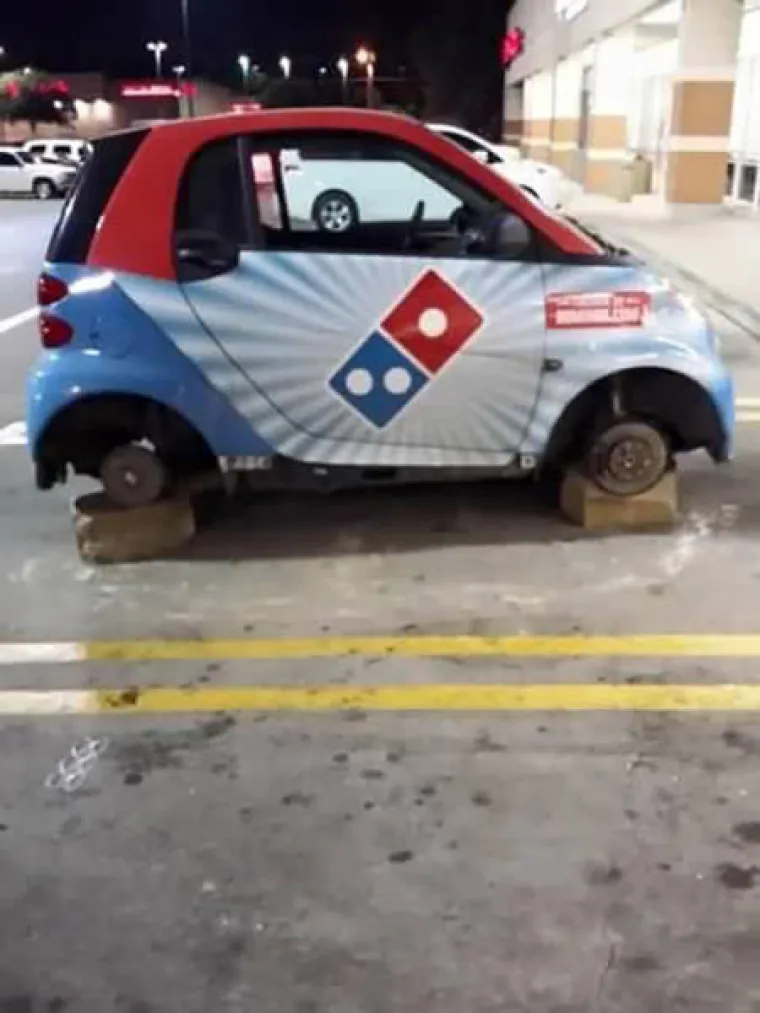 Ako ne plačete u tramvaju, s vjenčanicom na sebi, dan vam je pro&scaron;ao sasvim OK