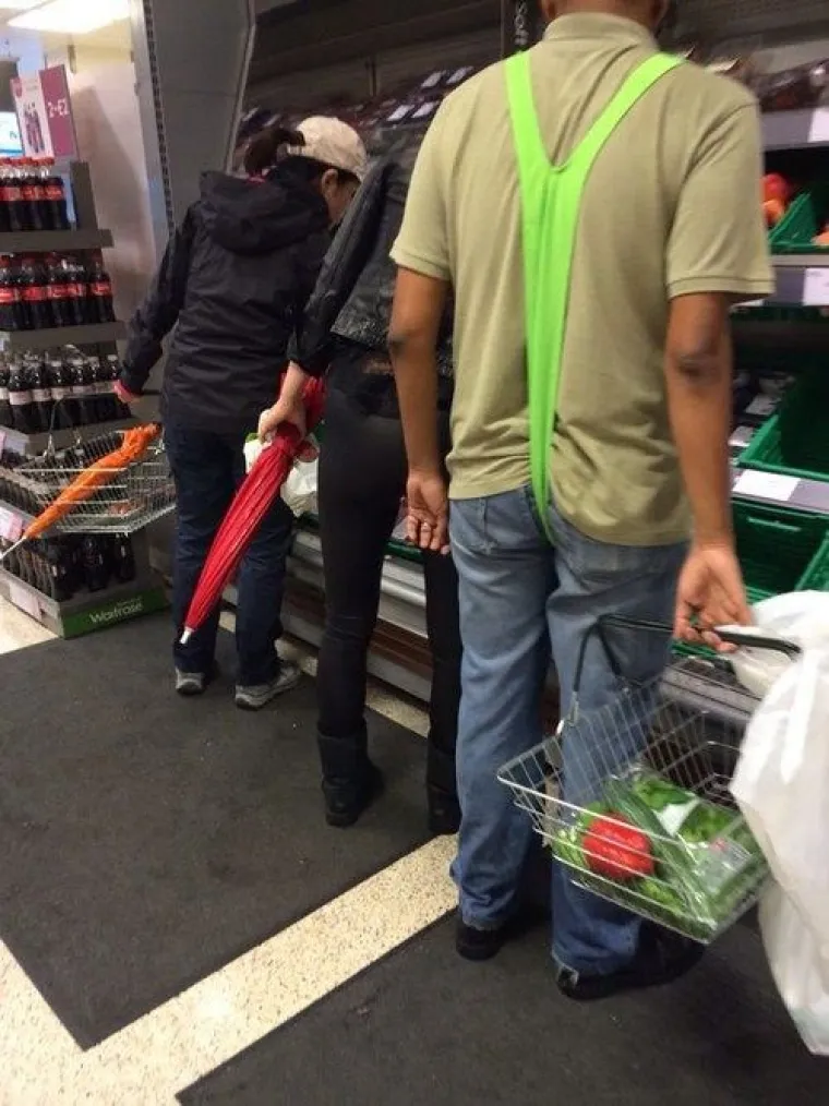 U galeriji smo okupili neke od upečatljivih modnih odabira mu&scaron;karaca i žena iz Amerike i Rusije, a na vama je da poku&scaron;ate dokučiti tko ima... bolji modni ukus. Vjerujte nam, bit to će vam biti vrlo težak zadatak.