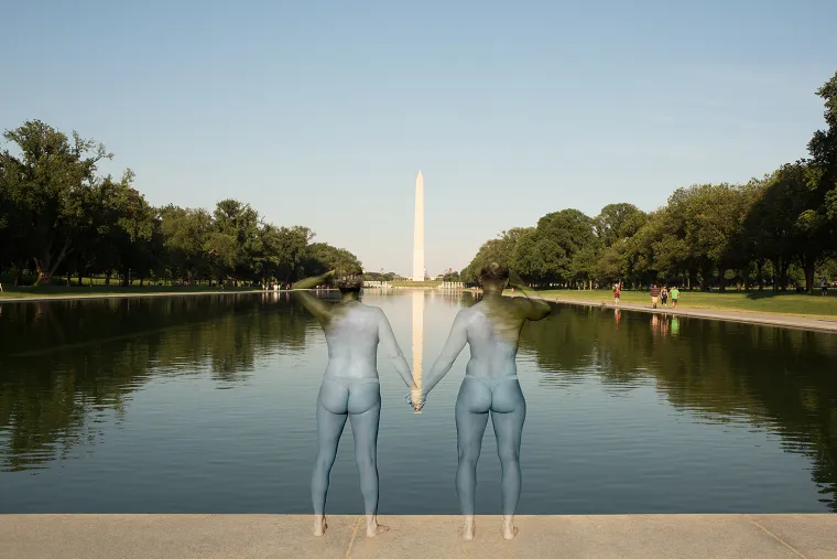 STOP SELFIJIMA, DA GOLOTINJI! Izvrsnim fotografijama želi okončati dosadan trend