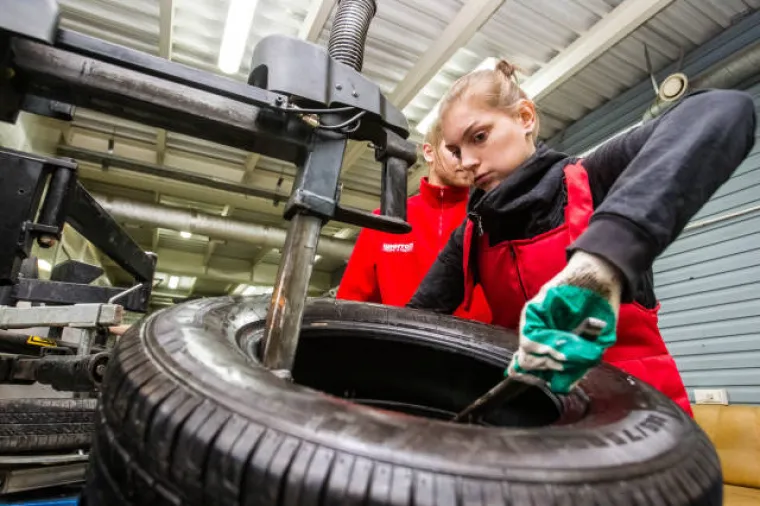 Dokaz da ne postoje mu&scaron;ki i ženski poslovi - žene stvarno mogu sve!
