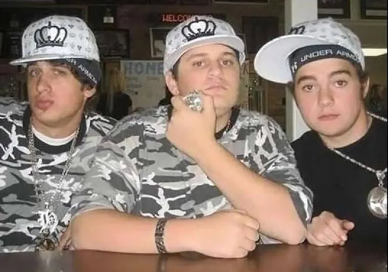 Poku&scaron;ali impresionirati cure i ispasti frajeri pa shvatili da su možda obični jadnici