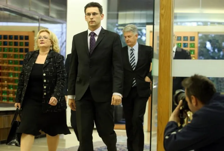 GUŽVA NA PANTOVČAKU: Tko je sve do&scaron;ao, a tko nema vremena za predsjednicu