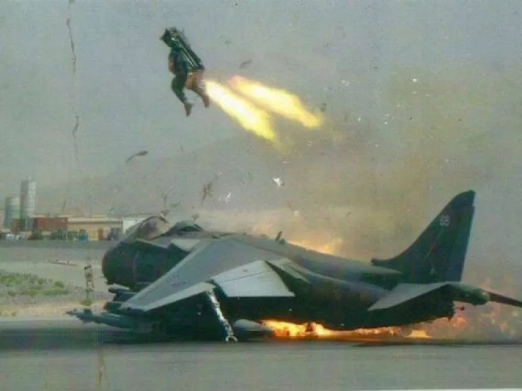 Postoje trenuci u životu svakog čovjeka, koliko god pristojan bio, kada je jedina moguća stvar koja mu je na pameti: "O, sra*e...". U galeriji su neki od primjera takvih situacija.