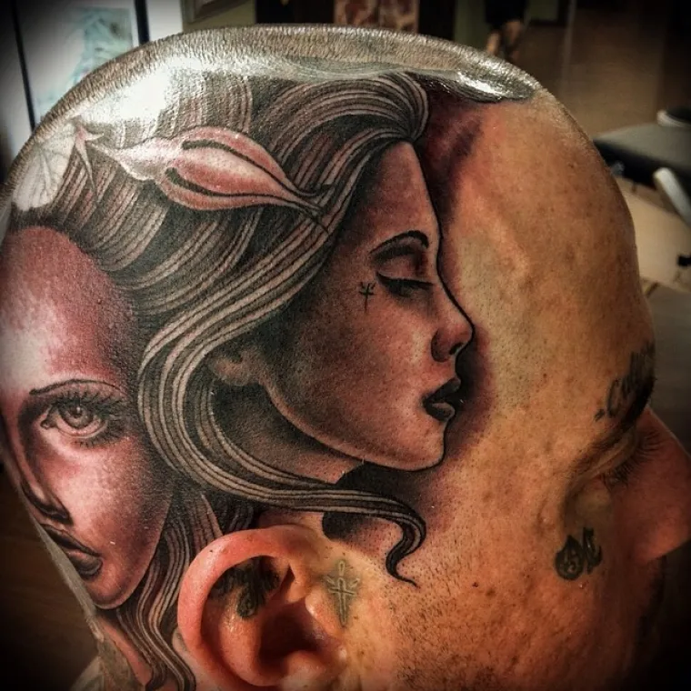 Neki kažu da tetovaže mogu izgledati poput umjetničkih djela. No, prava istina je da tetovaže mogu biti umjetnička djela! Svi potrebni dokazi nalaze se u galeriji, a ako svejedno mislite da tetovaže nisu umjetnost, problem je očito u vama.