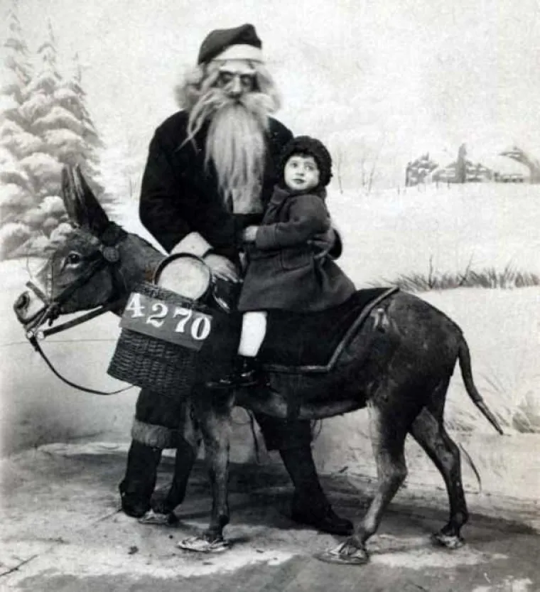 Djedice su nekad jako sličile stra&scaron;ilima, čudo da se tradicija uopće održala