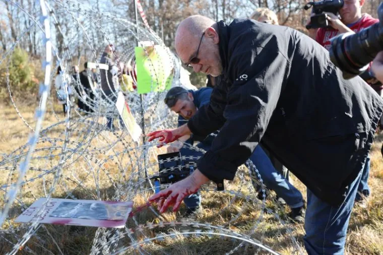 Pogledajte prosvjed protiv žice ubojice!