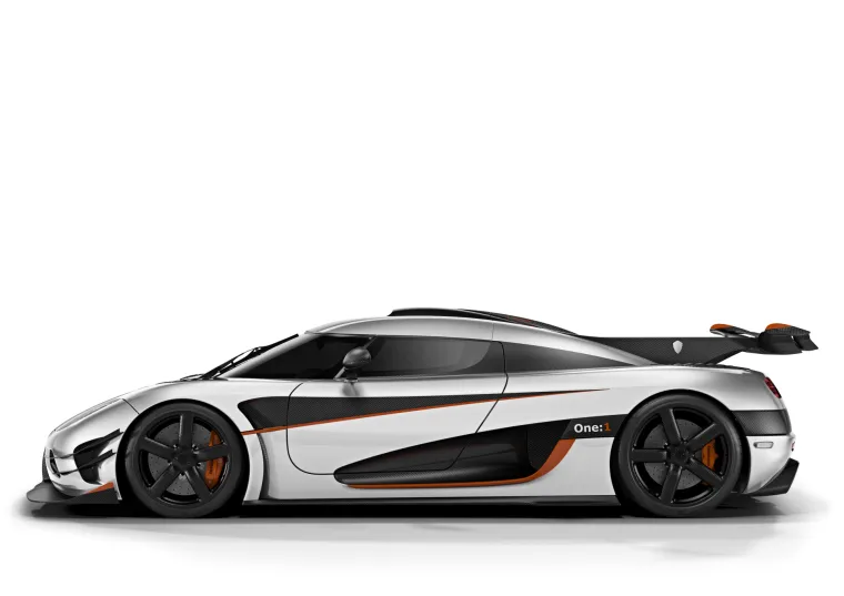 K&ouml;enigsegg One:1 ima 1340 KS i 1360 kilograma, pa praktički svaka konjska snaga pokreće jedan kilogram automobila.
