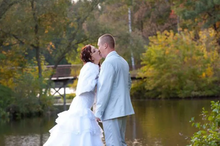 Neukus nekih parova jednostavno grize za oči, njihove vjenčane slike te&scaron;ko je gledati