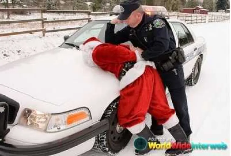 Zločesti Djedice variraju od ljigavih do kriminalnih, pogledajte &scaron;to sve rade