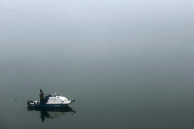 TO SE ZOVE MAGLA: Osječani ne vide prst pred nosom