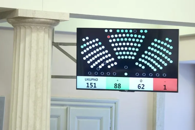 OSMI SAZIV: Iz drugog pokušaja konstituiran Sabor