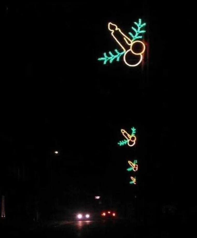 Vulgarni, neprimjereni i smije&scaron;ni ukrasi koji su obilježili Božić