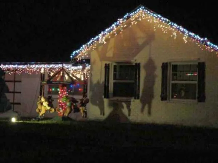 Vulgarni, neprimjereni i smije&scaron;ni ukrasi koji su obilježili Božić