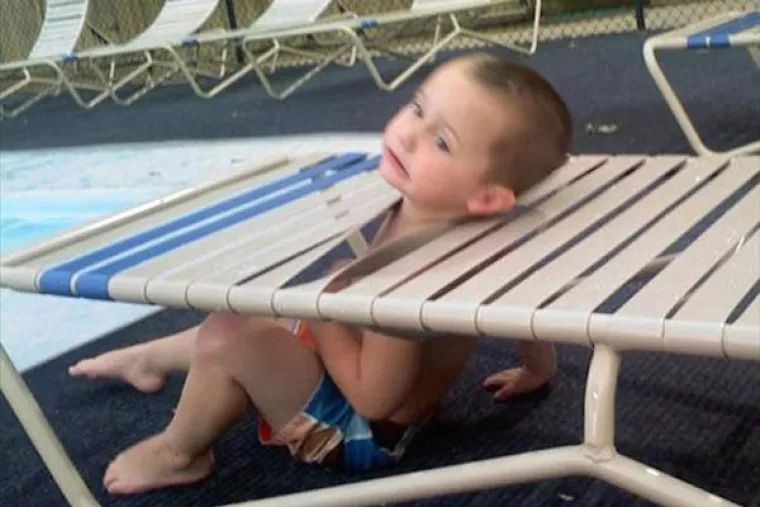 Znatiželjni klinci gurali nos tamo gdje mu nije mjesto pa zapeli u najčudnijim situacijama