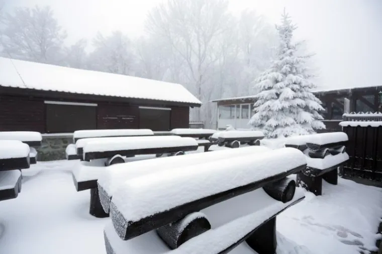 KRENULO JE SKIJANJE NA SLJEMENU: Evo kako izgleda staza