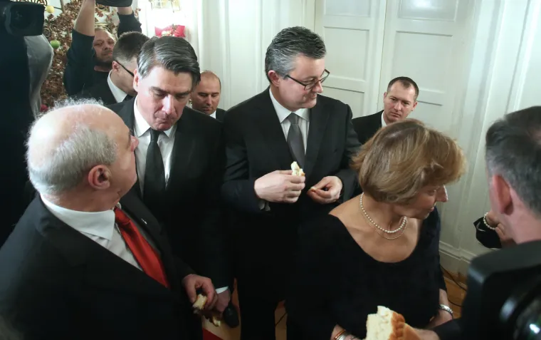 Zoran Milanović i Tihomir Orešković zajedno na proslavi pravoslavnog Božića