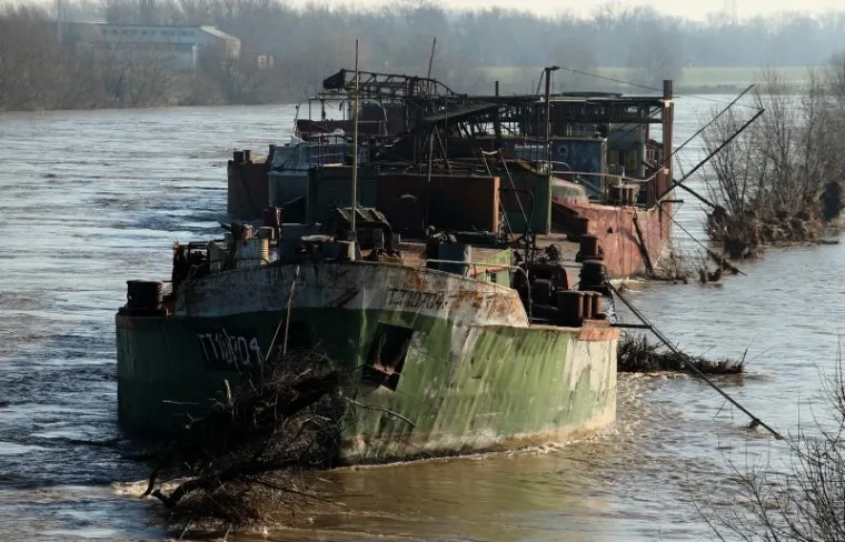 PRIZORI IZ ZAGREBA: Nabujala Sava se izlila iz korita
