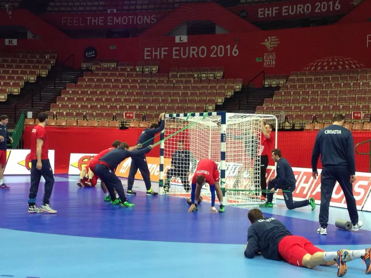 Rukometna reprezentacija, Kauboji, Hrvatska, Trening