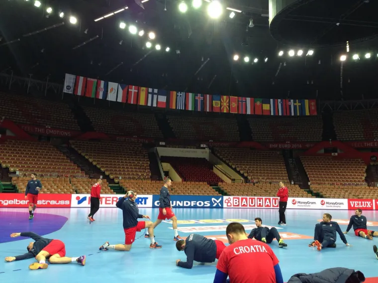 Rukometna reprezentacija, Kauboji, Hrvatska, Trening