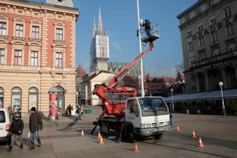 Na Trgu bana Josipa Jelačića postavljene dodatne kamere za nadzor
