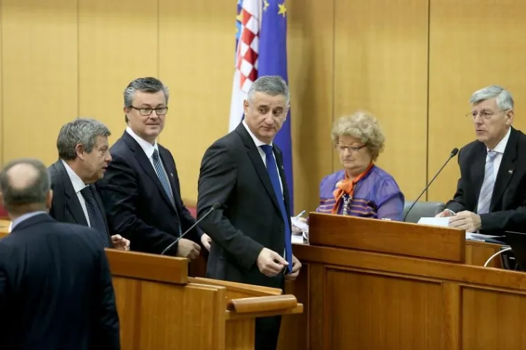 Tihomir Ore&scaron;ković traži povjerenje za novu Vladu