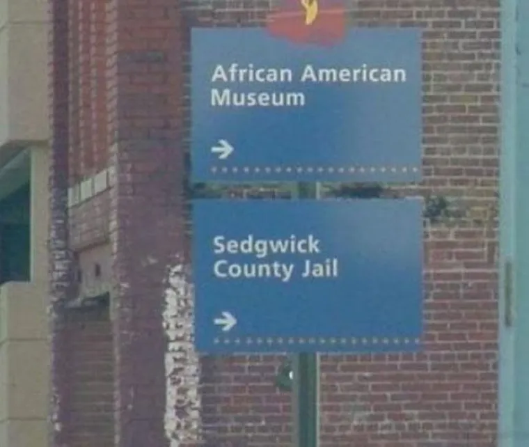 Čisti rasizam ili samo jedna velika i jako nezgodna slučajnost?